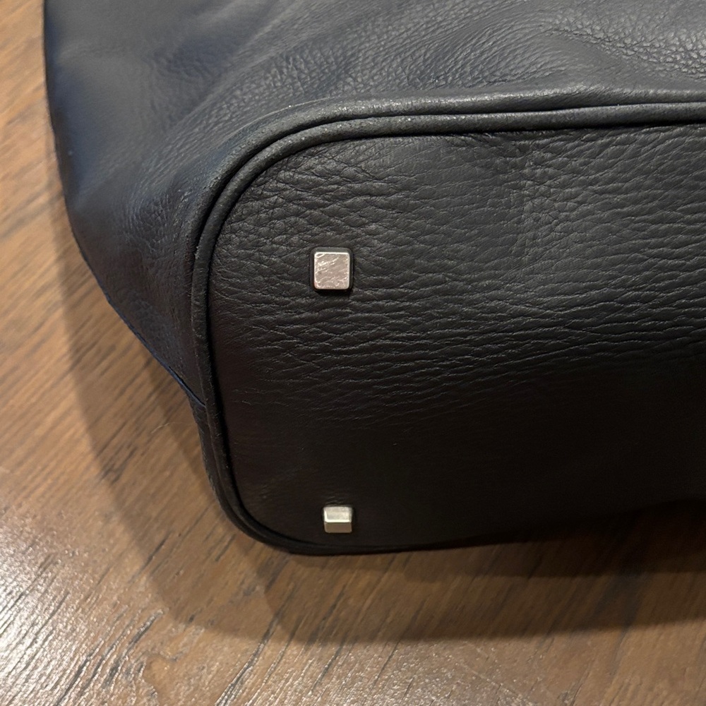 Valextra Elegant Black Leather Tote Bag Made in Italy Beautiful - Picture 6 of 14